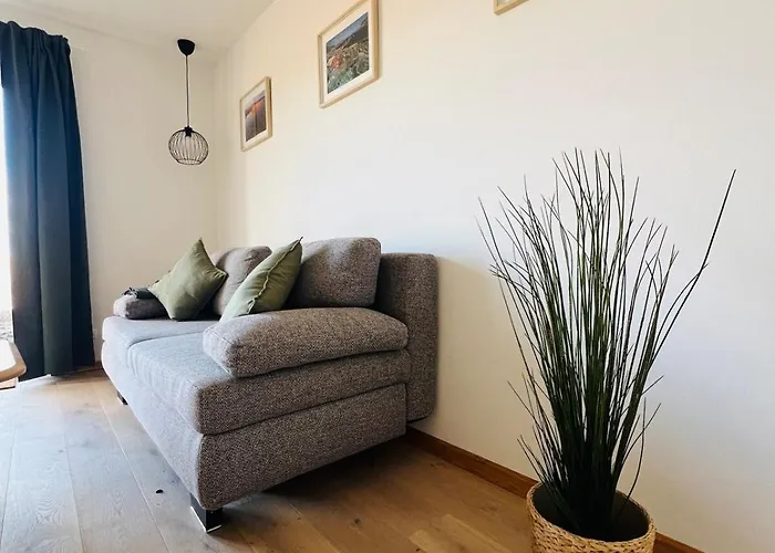 Moderne Neubauwohnung In Idyllischer Lage Apartament Stäbelow